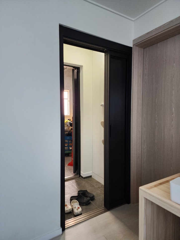 KakaoTalk_20250410_165518349_05.jpg