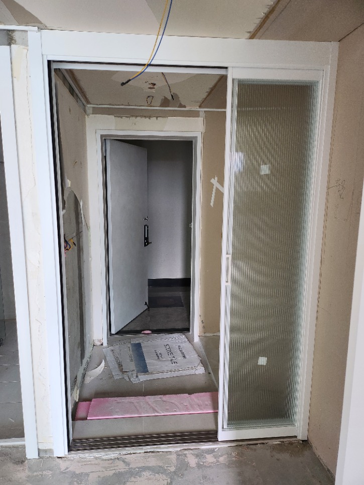 KakaoTalk_20250923_121525072_03.jpg