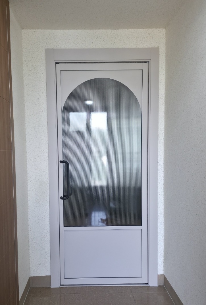 KakaoTalk_20260610_115835944_03.jpg