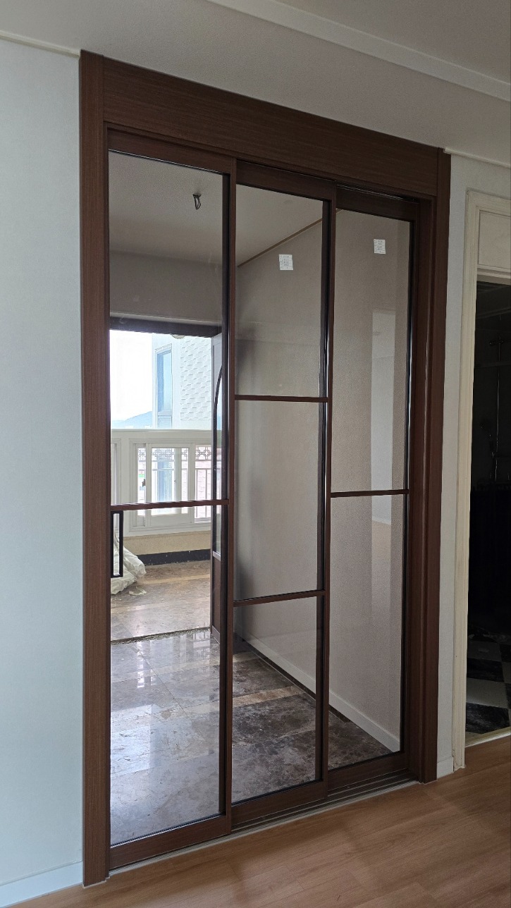 KakaoTalk_20250929_122100200_06.jpg