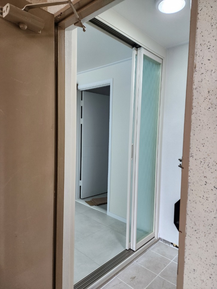 KakaoTalk_20250617_112903000_01.jpg