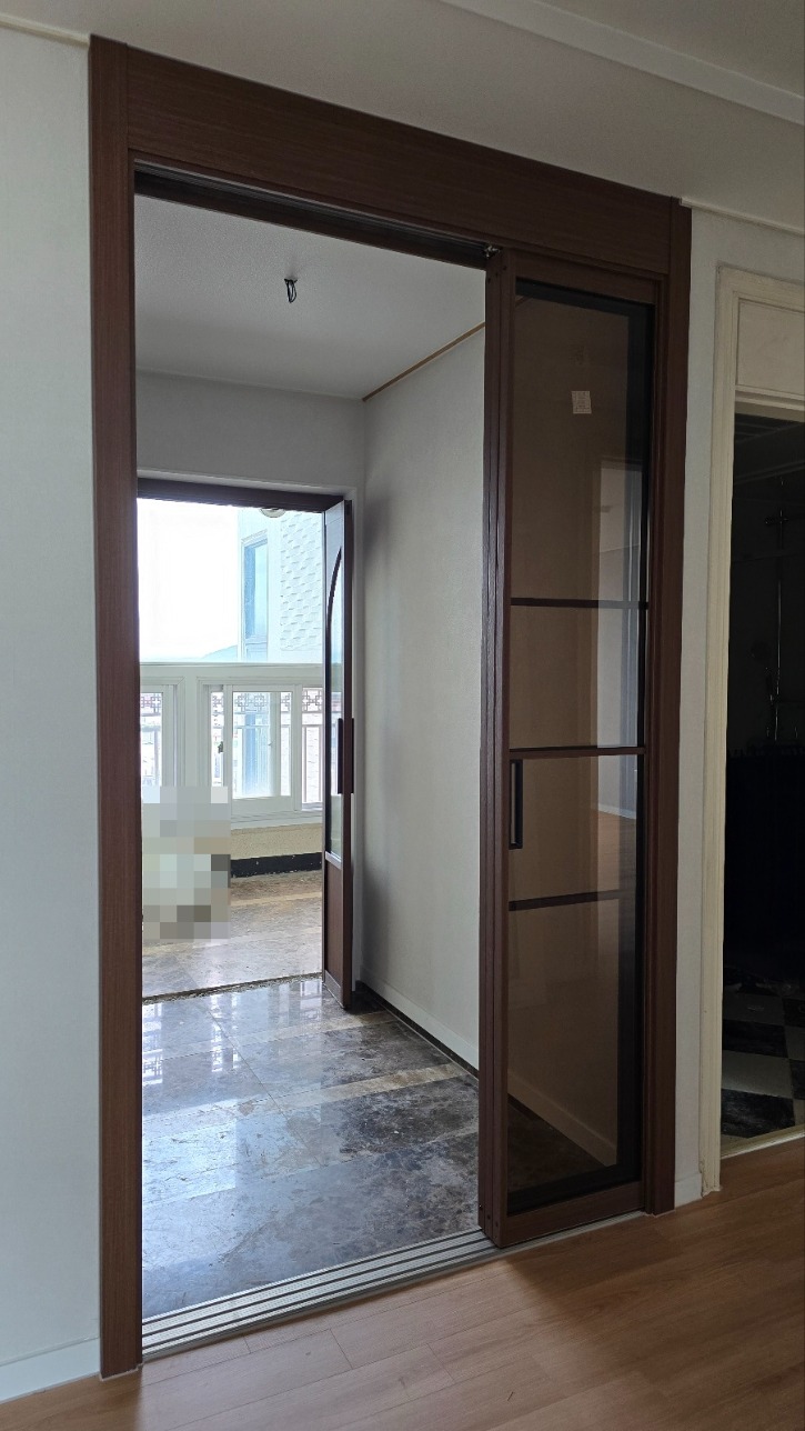 KakaoTalk_20250929_122100200_05.jpg